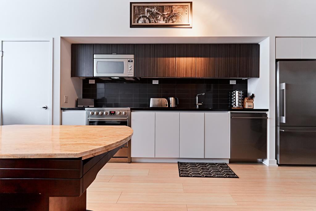 Gorgeous 2 Storey Townhouse 多伦多 外观 照片